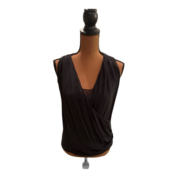 Alice + Olivia Black 100 % Silk V Neck Lace Blouse Size Small  #B226 - Picture 1 of 5